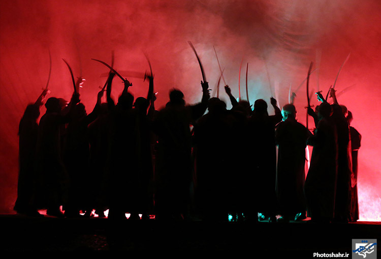 تئاتر آیینی 