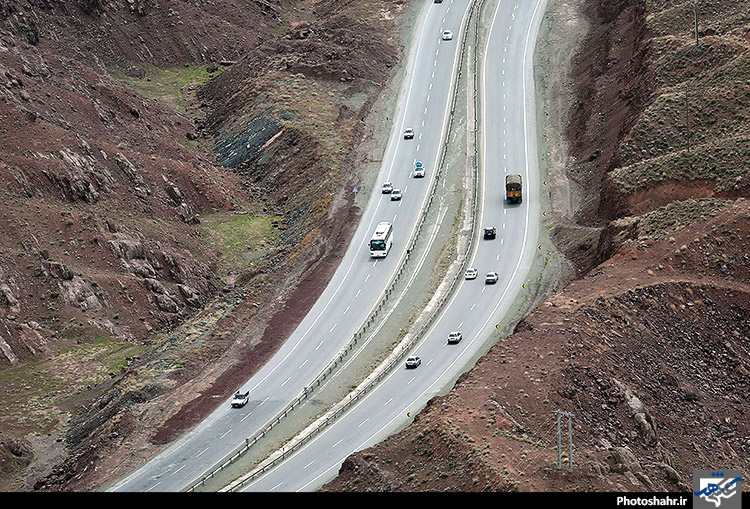 تصاویر هوایی از جاده های نوروزی مشهد