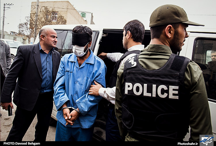 بازسازی صحنه سرقت از طلا فروشی در مشهد