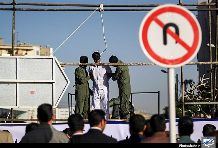 اجرای حکم قصاص قاتل طلافروش در مشهد