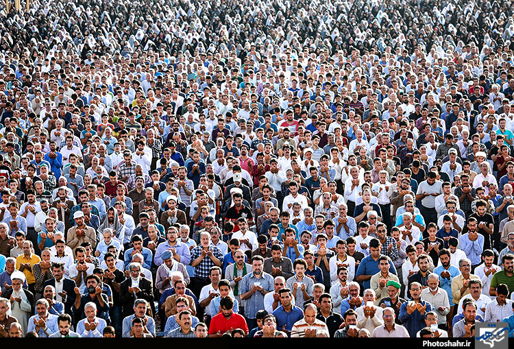 نماز عید سعید فطر در حرم رضوی 2
