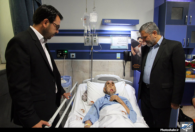 عیادت شهردار مشهد از بابا رجب