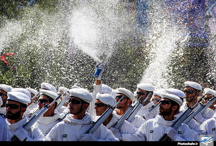 مراسم رژه نیروهای مسلح در مشهد