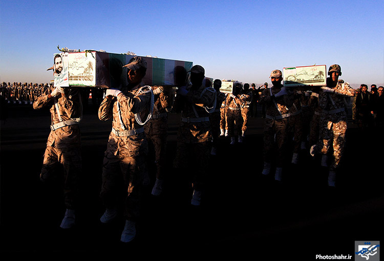 استقبال از پیکر شهید حسن آزادی و 4 شهید دفاع مقدس در مشهد