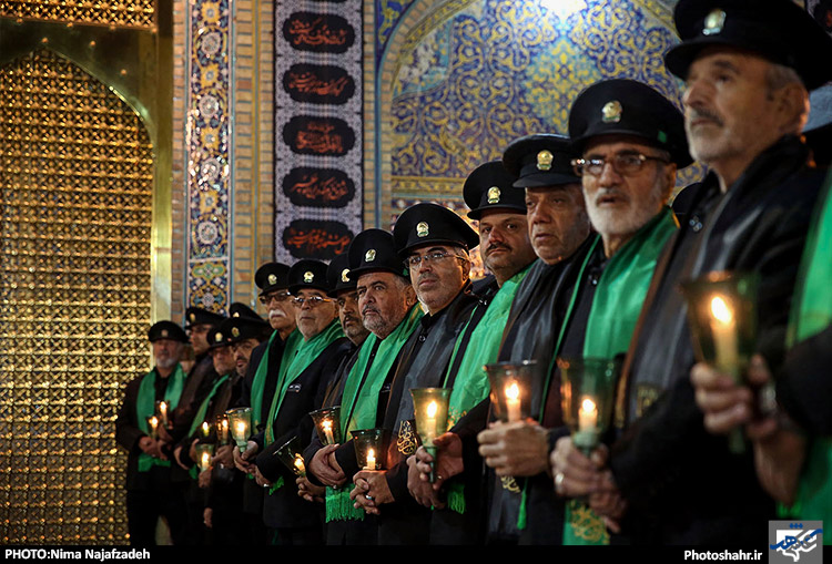 مراسم خطبه خوانی شب عاشورا در حرم رضوی 