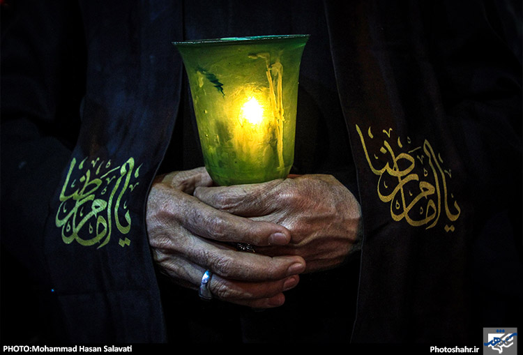 مراسم شام غریبان امام رضا (ع) در حرم رضوی