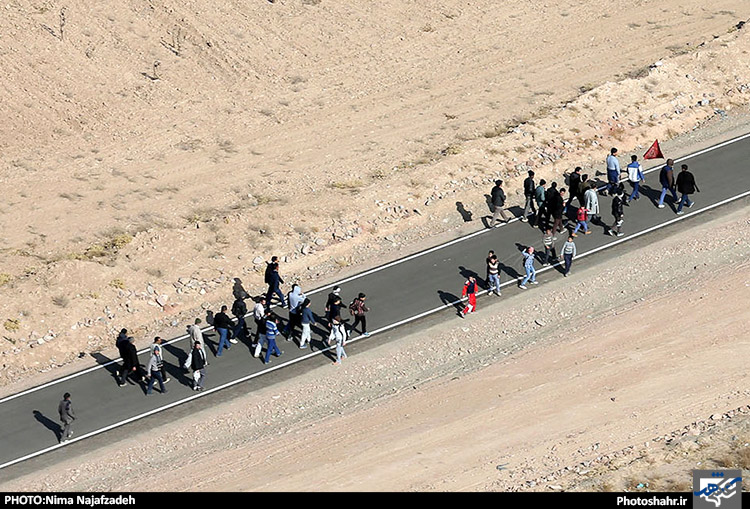 تصاویر هوایی از زائران پیاده حرم امام رضا (ع) 3