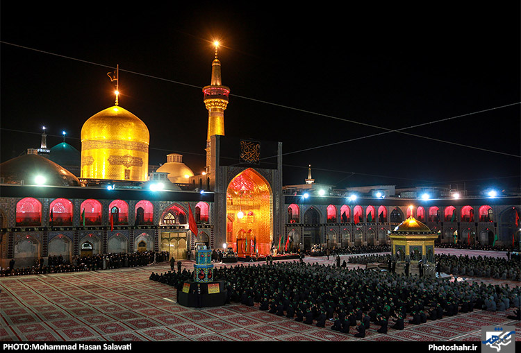 آیین خطبه خوانی شب شهادت امام رضا(ع) در حرم رضوی