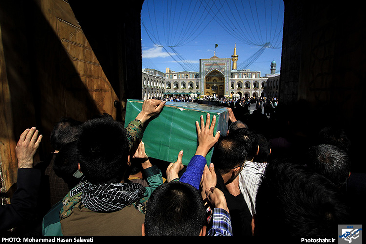 تشییع 3 شهید مدافع حرم در مشهد 