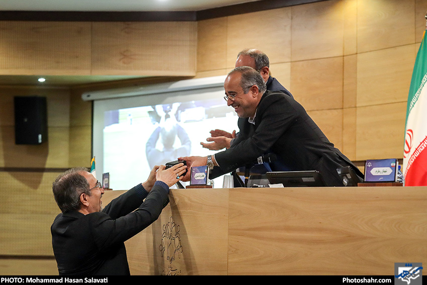  سیزدهمین نشست علنی پنجمین دوره شورای اسلامی مشهد مقدس