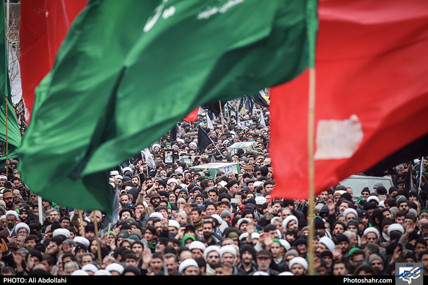 اجتماع عظیم عزاداران فاطمی و تشییع شهدای گمنام و مدافع حرم -1