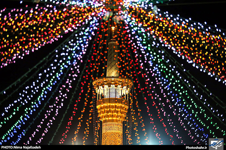 حال و هوای مشهد در شب نیمه شعبان 