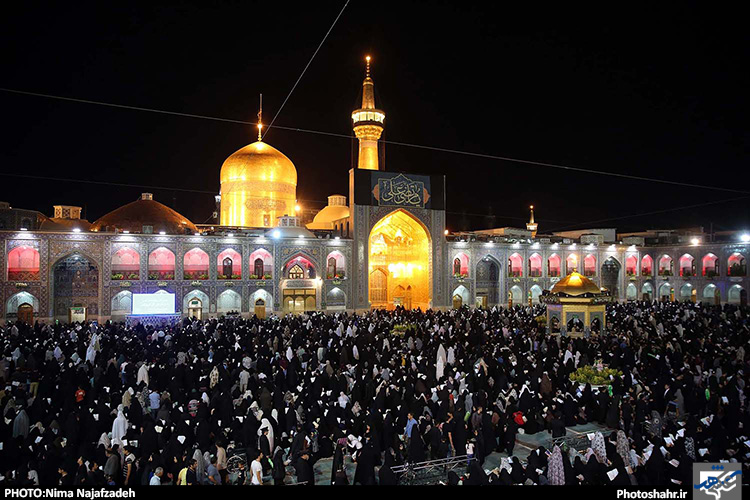 احیای شب بیست و سه ماه مبارک رمضان در حرم رضوی