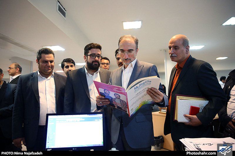 بازدید قاسم تقی زاده خامسی شهردار مشهد از روزنامه شهرآرا