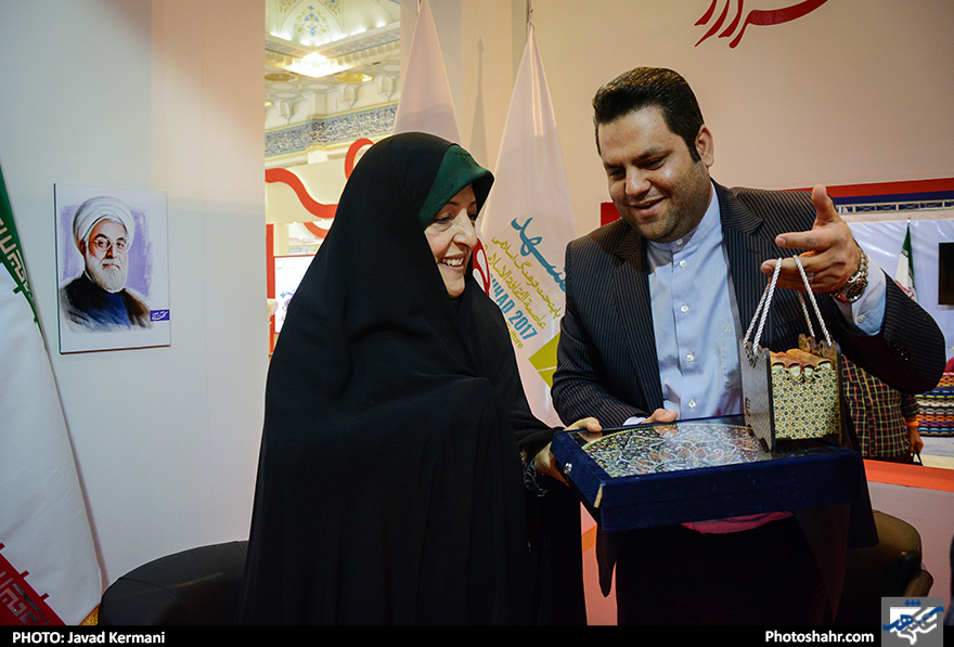 غرفه شهرآرا در هفتمین روز از نمایشگاه مطبوعات