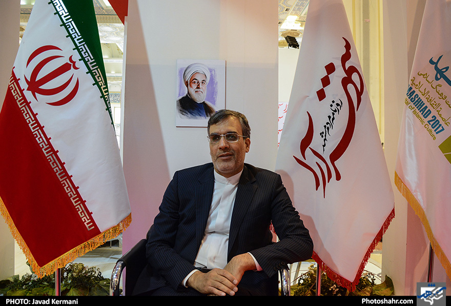 غرفه شهرآرا در هشتمین روز از نمایشگاه مطبوعات