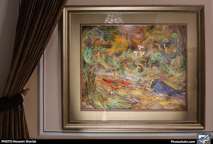  رونمایی از دو اثر نفیس در موزه آستان قدس