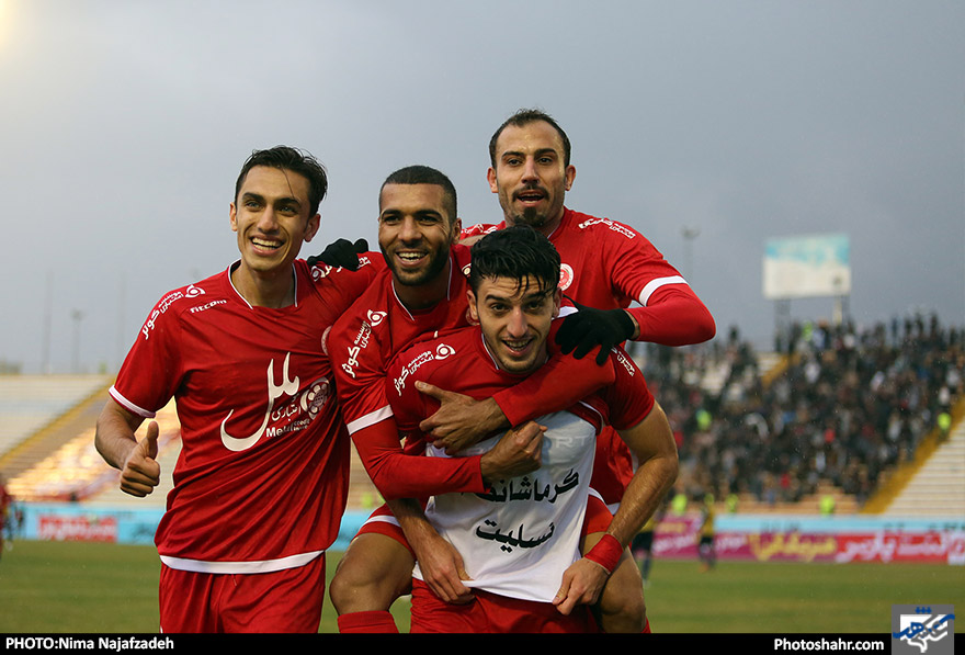 لیگ برتر فوتبال/مسابقه پدیده مشهد و نفت طلاییه تهران