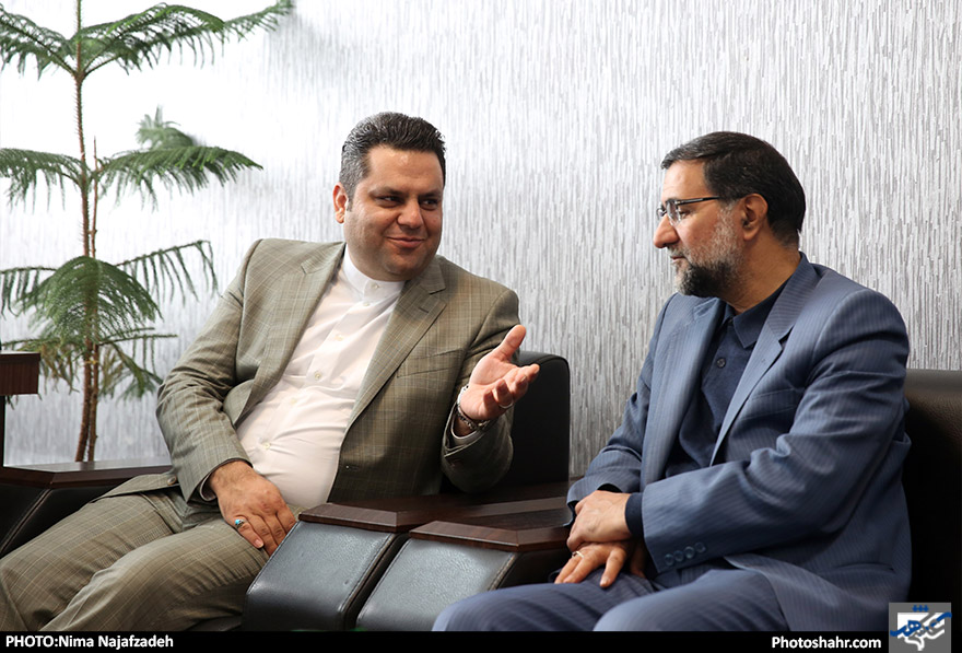 دیدار شهردار منطقه 10 با مدیر مسئول موسسه شهرآرا