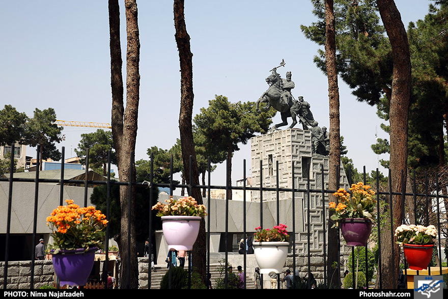 آرامگاه نادرشاه افشار