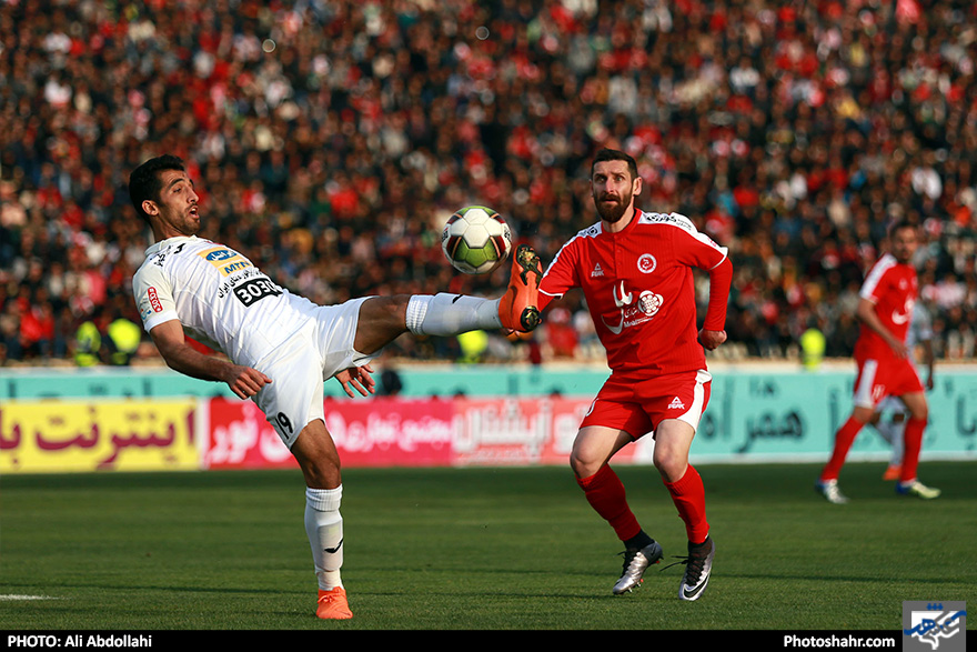 لیگ برتر فوتبال / مسابقه پدیده و پرسپولیس (1)