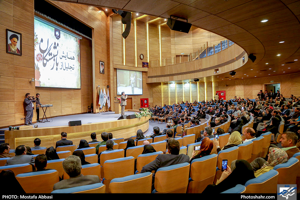 مراسم تجلیل از بازنشستگان اتوبوسرانی مشهد