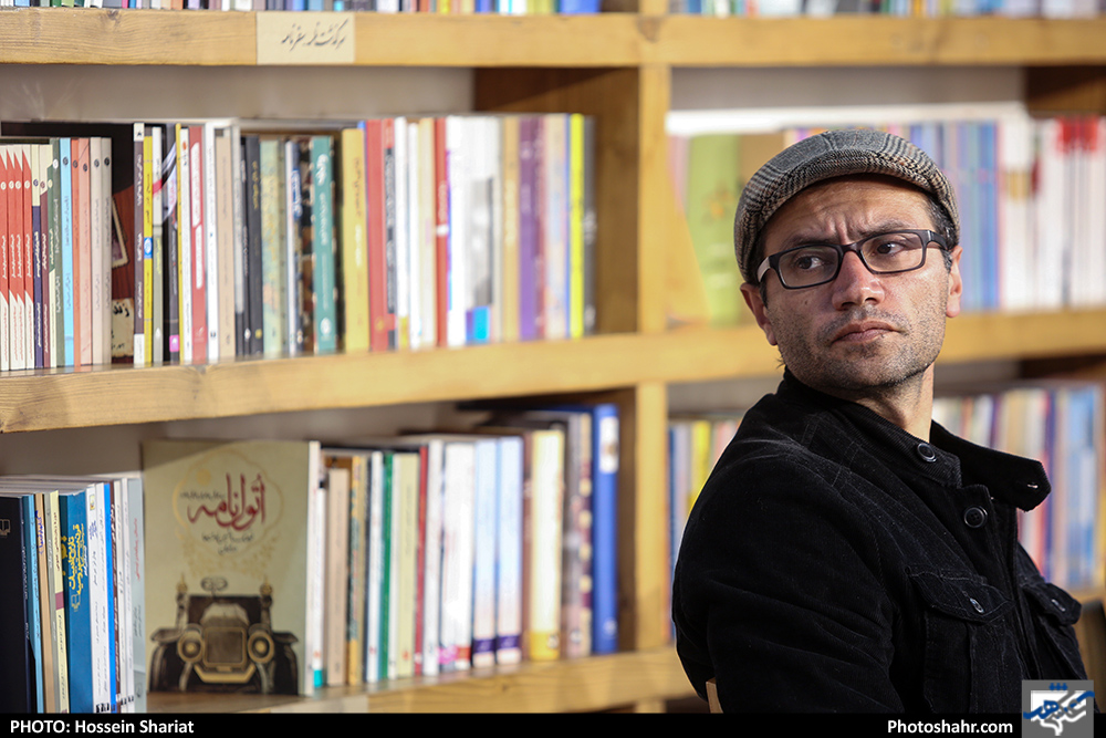 نشست نقد و بررسی کتاب «سفر به سرزمین آریایی ها»