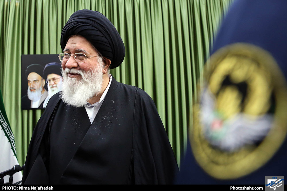 دیدار جمعی از فرماندهان و مسئولان نیروی هوایی با آیت الله علم الهدی