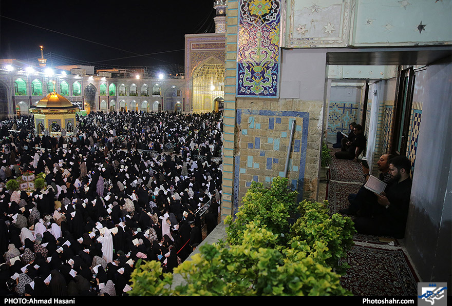شب بیست و سوم ماه رمضان در حرم مطهر امام رضا (ع)  -1