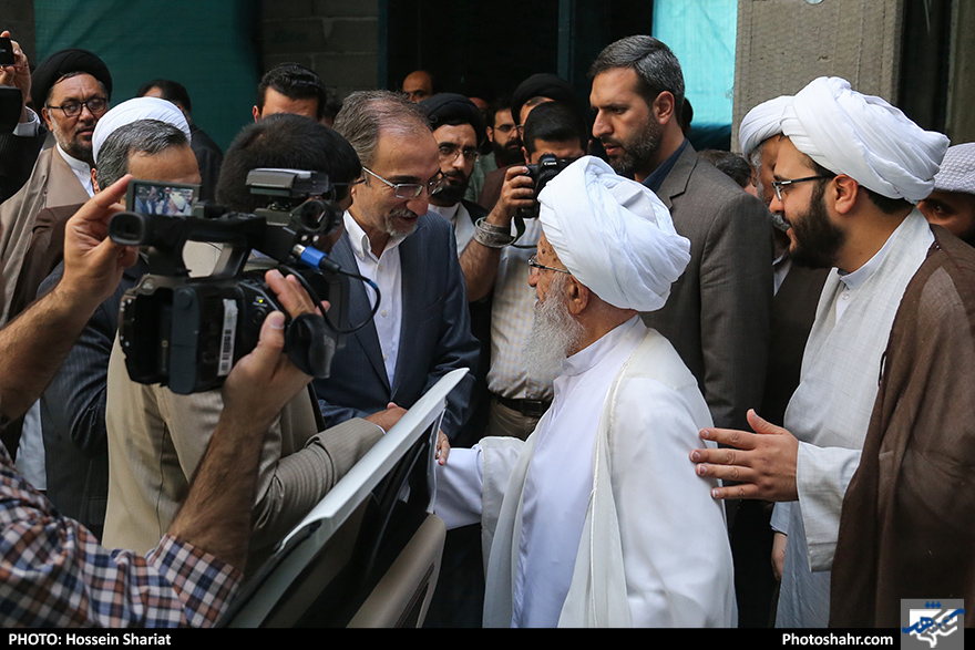 جلسه وجوب تقویت مسائل فرهنگی در حاشیه شهر 