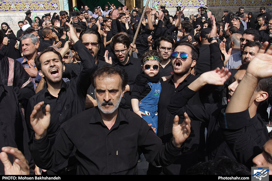 عزاداری تاسوعای حسینی در حرم مطهر رضوی