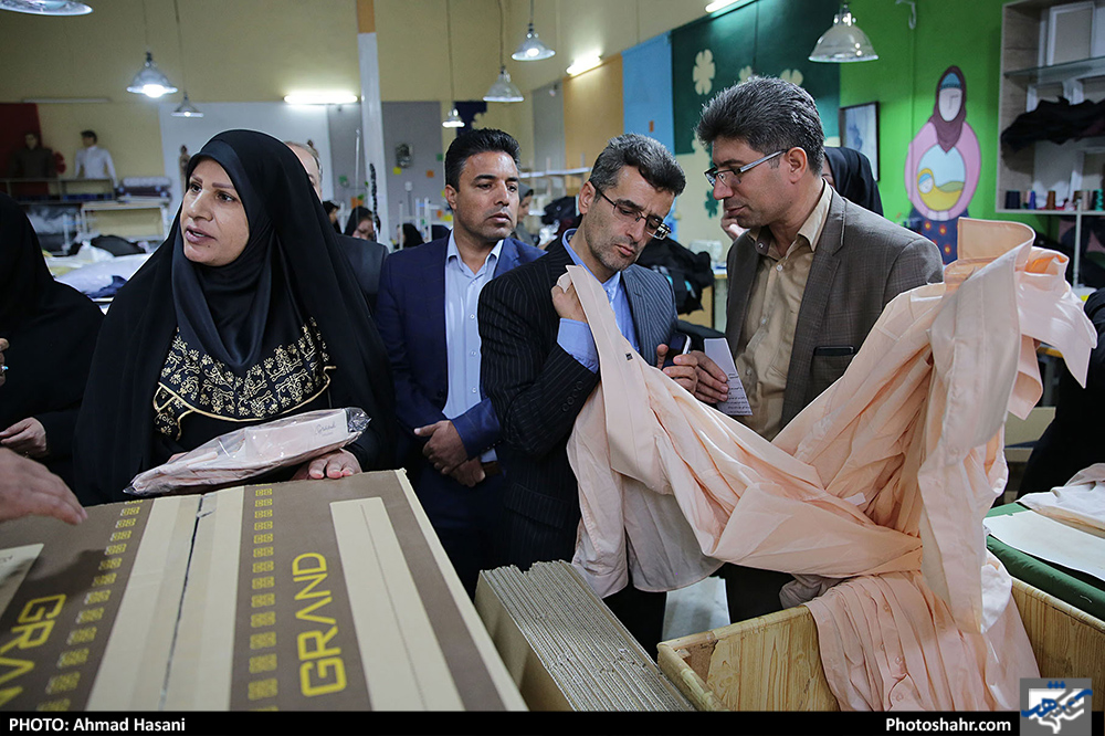 بازدید معاون وزیرکار از مرکز کارآفرینی