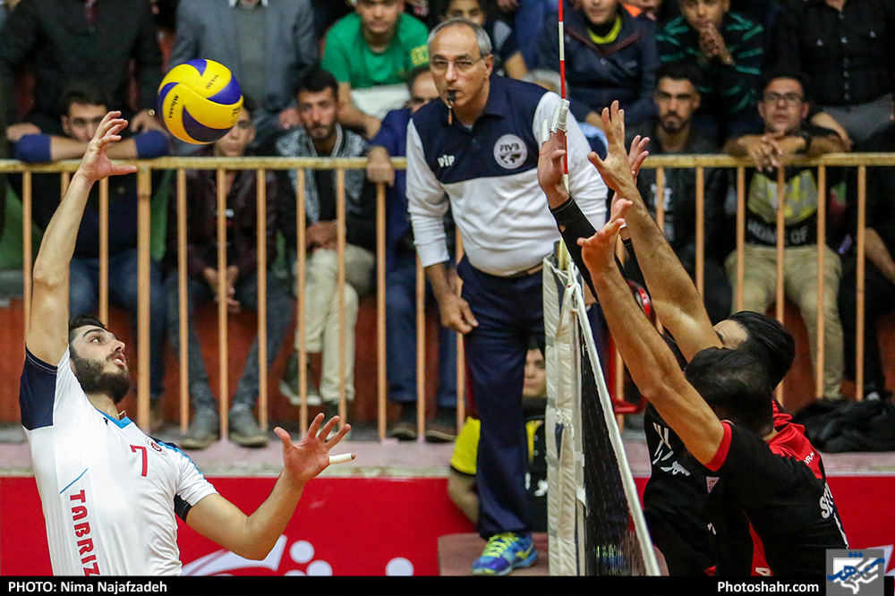 لیگ برتر والیبال / پیام خراسان و شهرداری تبریز