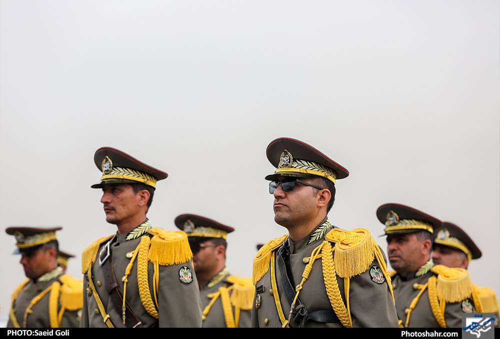 مراسم رژه روز ارتش