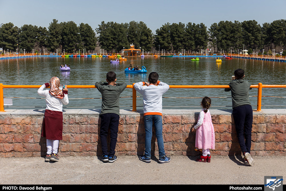 مسافران نوروزی در کمپ غدیر