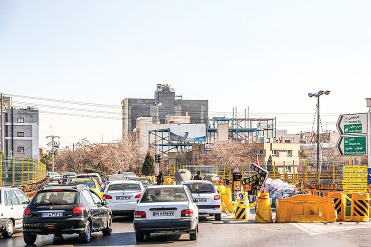 گلایه شهروندان از مشکلات ترافیکی میدان استقلال