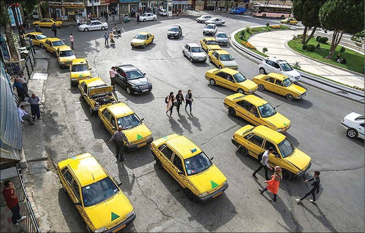 بلاتکلیفی سهمیه بنزینی تاکسی‌ها با گذشت ۲ ماه از آغاز سهمیه‌بندی