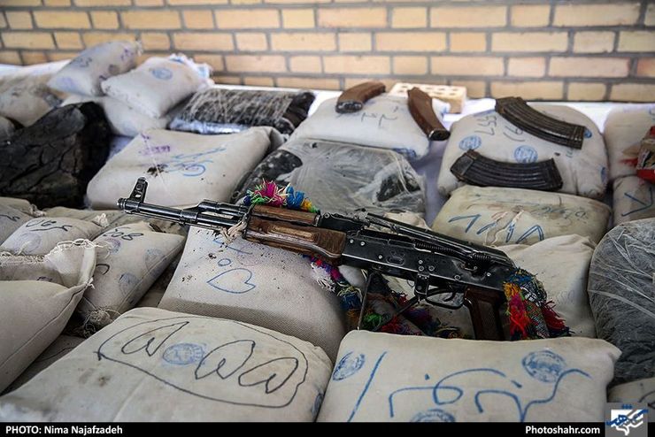 کشف بیش از ۱۰۲ کیلو مواد مخدر در مرز افغانستان