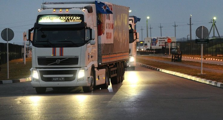شهروندخبرنگار/ ممنوعیت تردد کامیون در بزرگراه فجر