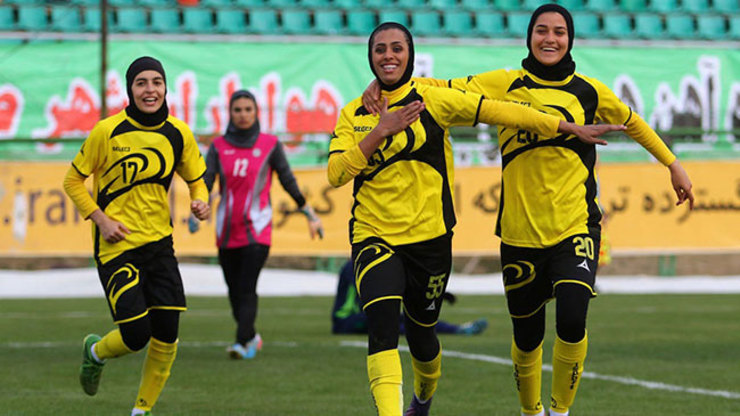 لغو لیگ فوتبال زنان به دلیل شیوع کرونا