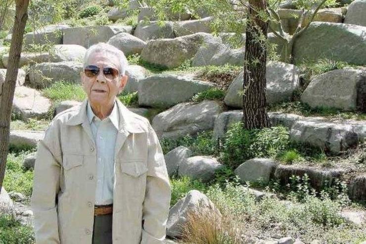 اسکندر فیروز، نخستین رییس سازمان حفاظت محیط زیست ایران درگذشت