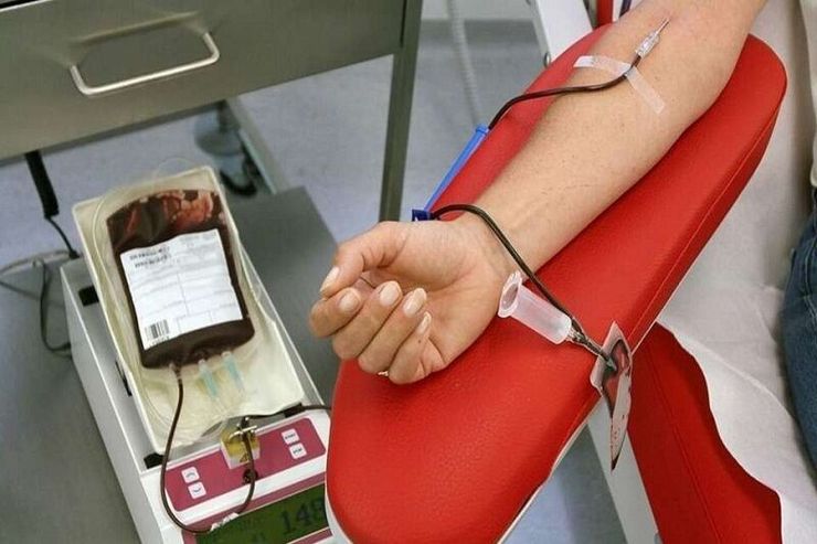 کرونا با اهدای خون منتقل نمی‌شود/ هشدار کاهش ذخائر خونی