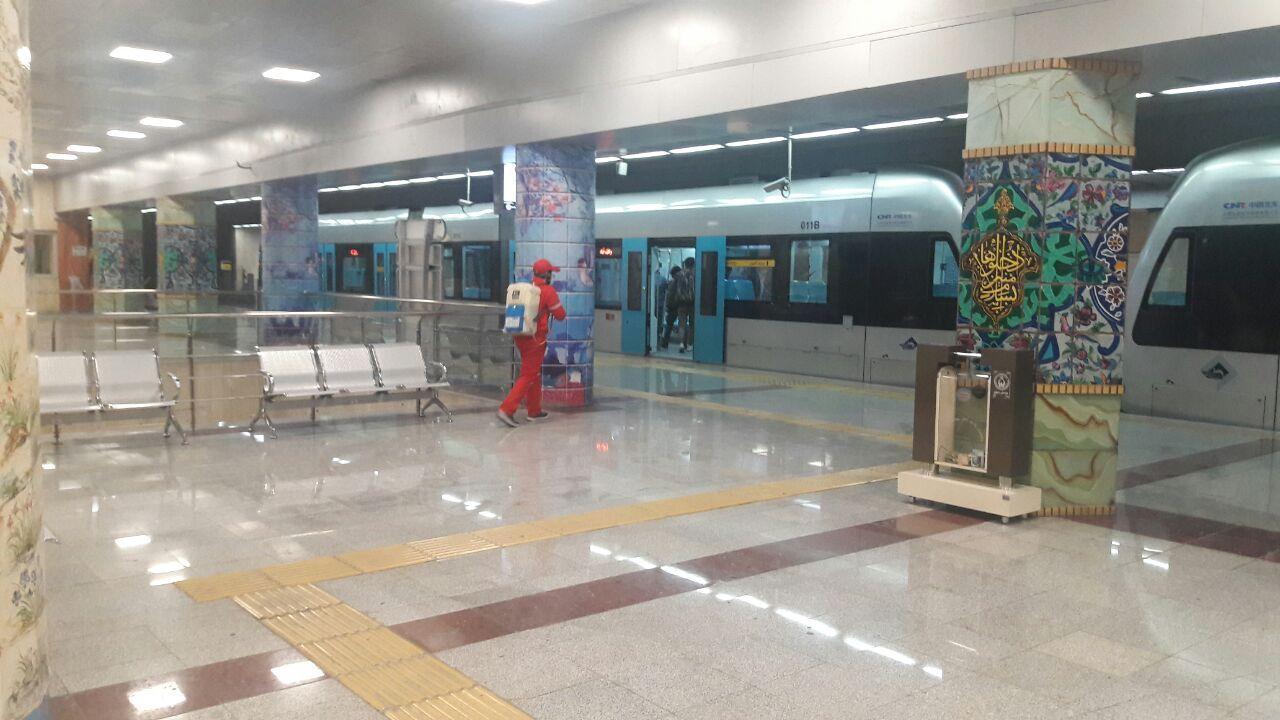 ضدعفونی کردن قطارشهری