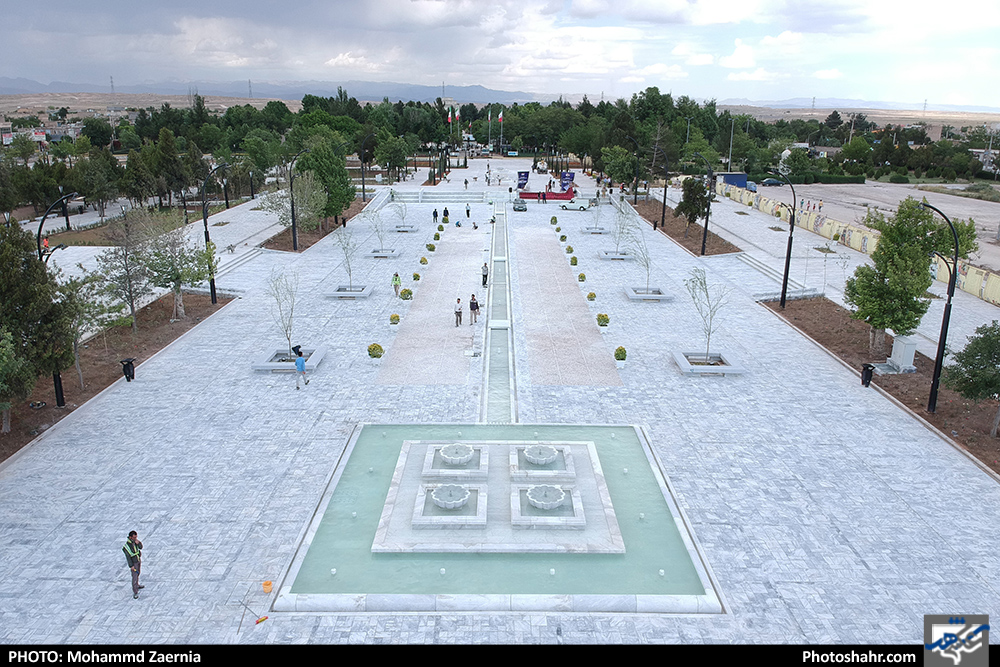  افتتاح فاز نخست جلوخان آرامگاه فردوسی 