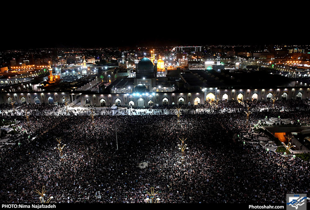 مراسم احیاء شب بیست ویکم ماه رمضان در حرم مطهر رضوی