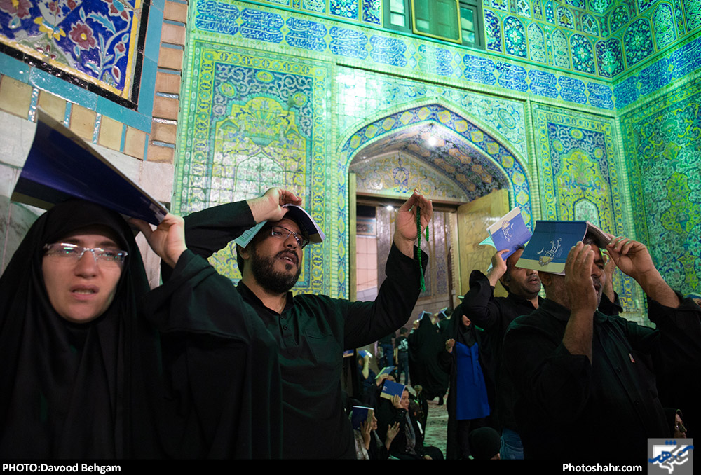  احیاء شب بیست وسوم ماه رمضان در حرم مطهر رضوی