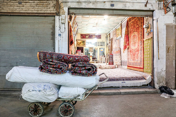 بازار فرش مشهد احیا می‌شود