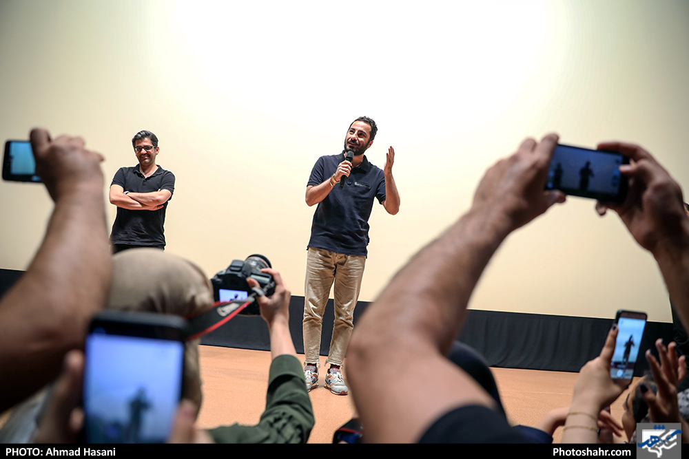 اکران مردمی فیلم «سرخ پوست» در مشهد با حضور نوید محمدزاده