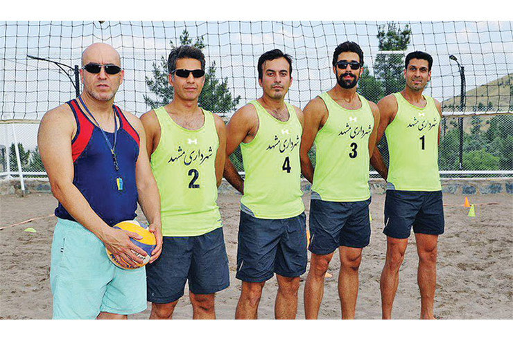اعزام تیم والیبال‌ساحلی شهرداری به مسابقات جهانی کارگری