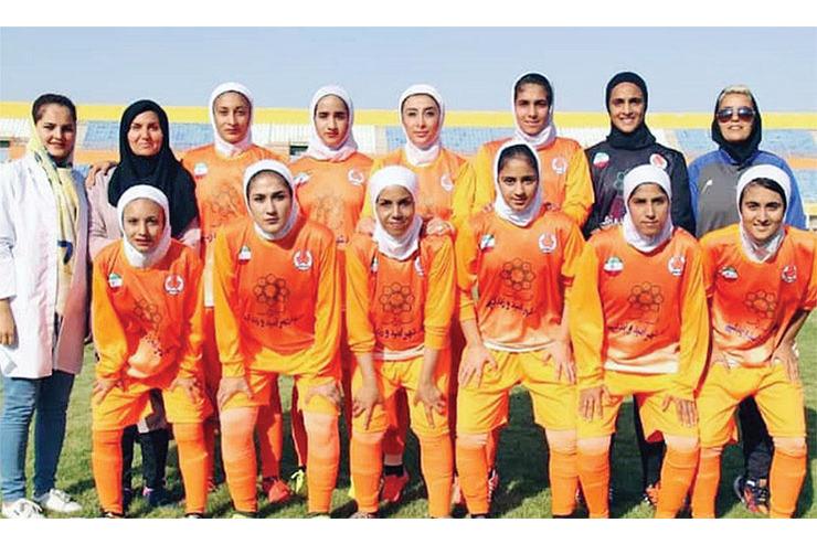 دختران سایپا به لیگ برتر فوتبال نزدیک شدند